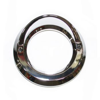 Contour de 2 1/2" chrome avec visière
